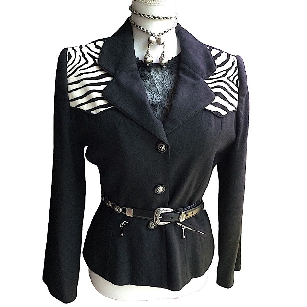 Animal Print& Black Wool Crepe Jacket.  H3